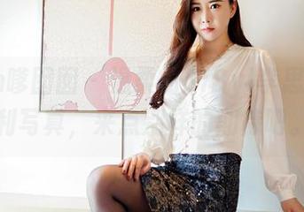 Feilin嗲囡囡 – 温柔的SiByl李思宁：福利写真，来点别样的期待吧。