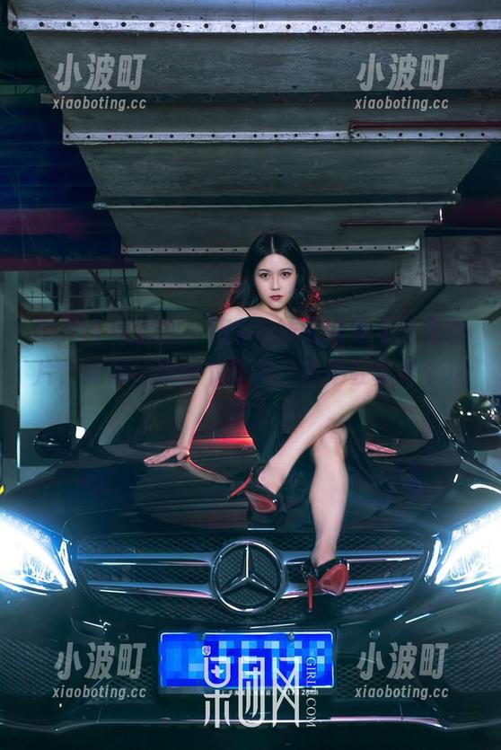 GIRLT果团网-蜜桃Q妹儿 GIRLT果团网 - 蜜桃Q妹儿的美足私房图片,偏偏让我停下脚步,该不会真是个坑吧?