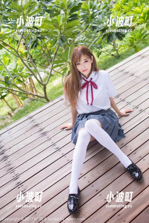 IMiss爱蜜社-萌琪琪Irene IMiss爱蜜社 - 好友赞赏萌琪琪Irene的网袜图集:‘是袜子太好看,还是我们都被她的腿迷住了?’