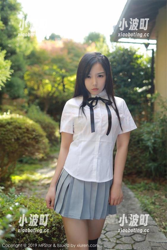 MFStar模范学院-SiByl李思宁 MFStar模范学院 - SiByl李思宁又来了,这次的双马尾在图库里跳得蛮欢的。