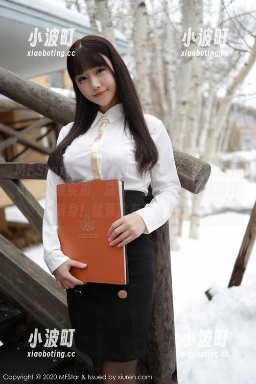MFStar模范学院-久久Aimeea MFStar模范学院 - 分享一下:久久Aimeea礼服实拍,总有一天我也要像她那样转身!就算没有那么瘦……