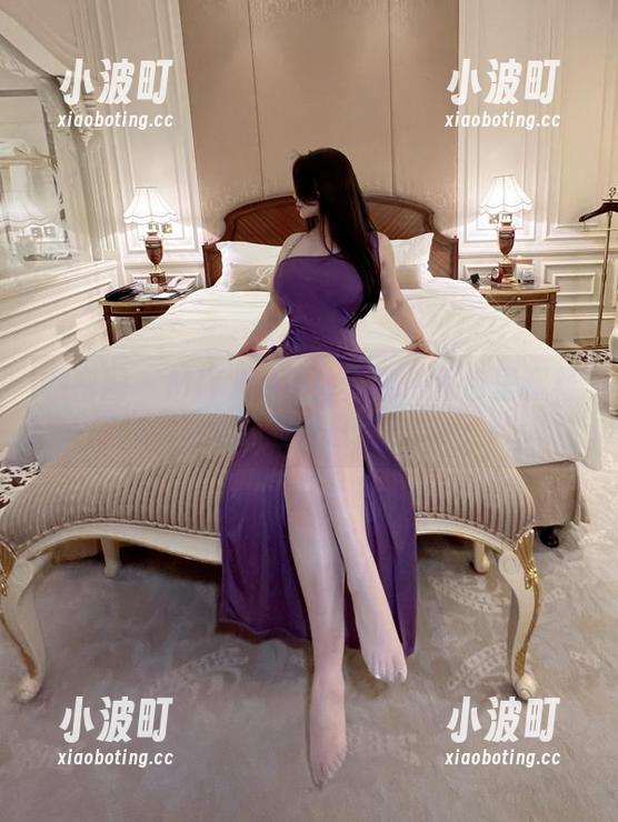 MIYA 微密圈 - MIYA的连体美学:图包里藏着她的瑜伽日常?