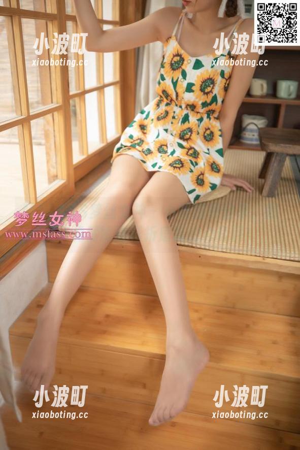MSLASS梦丝女神 - 小酱图集分享：黑皮肤竟然能这样折磨我的心耳目！