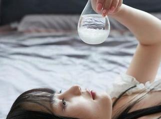 MiiTao蜜桃社 – 木奈奈的连体衣，这写真到底是谁的呢？（废话半天最后迷惑了自己）