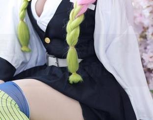 网袜写真就应该是免费的，PotatoGodzilla不会反对吧？