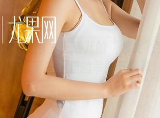 UGirls尤果网 – 王瑞儿的“修女”手札——高清美图里的乖戾与纯真