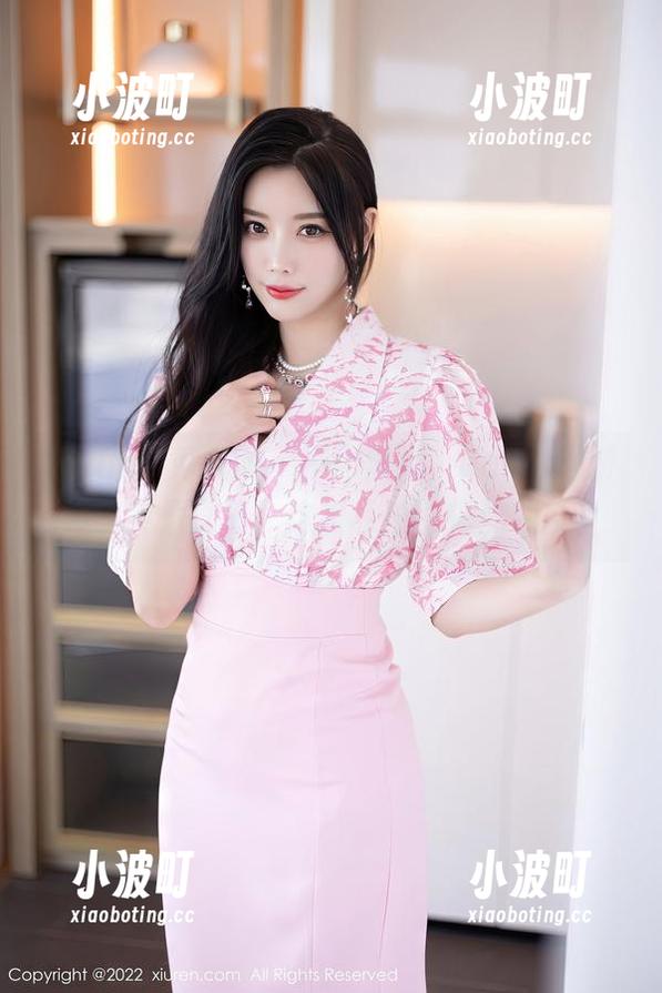 Xiuren秀人网-Carol周妍希 Xiuren秀人网 - 不用质疑,Carol周妍希确实是女王,这组私拍能把你秒杀。