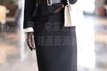 Xiuren秀人网 – 宅家必备，Erikaki制服全集原图，这画面滴水不漏，哈哈