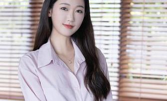 Xiuren秀人网 – 最新出炉！《Niki可雅体操服》：看一会儿才发现自己出汗的理由