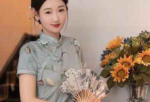 Xiuren秀人网 – 刘婷婷的白丝合集，连我都想冲进屏幕里。