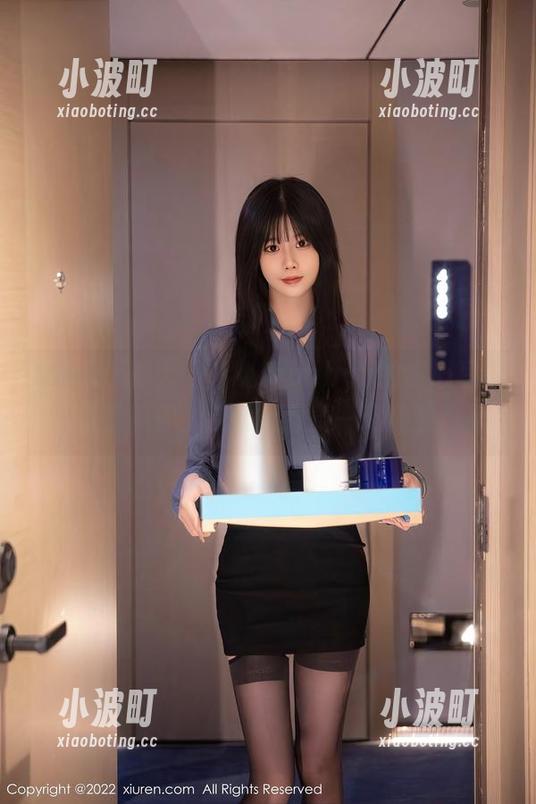 Xiuren秀人网-小乔babyb Xiuren秀人网 - 小乔babyb的甜心写真:为了见你,我都能忍受一颗糖的热量