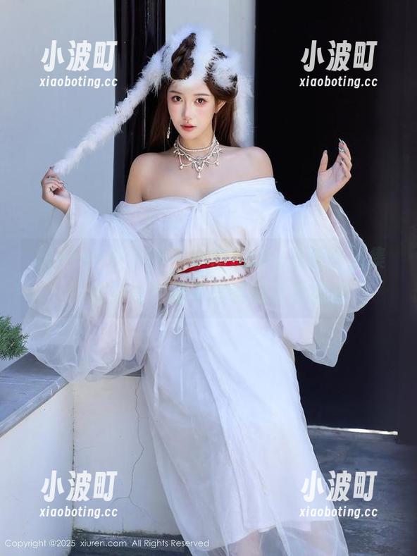 Xiuren秀人网-小雨baby Xiuren秀人网 - 小雨baby最新作品集:连体衣?还不如试试透明的吧
