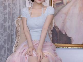 Xiuren秀人网 – 又见欧阳若依，每次的最新作品《圣诞》都让我想为她赞一个，真是“佛系女孩”的绝妙秀！