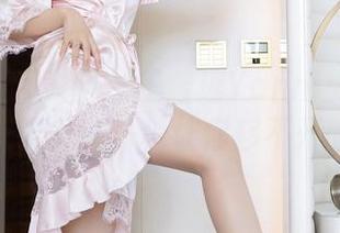 Xiuren秀人网 – 王馨瑶Yanni无圣光泳衣合集，一秒让你移不开眼