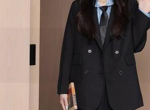 Xiuren秀人网 – 龙籹cool的女友写真，高清资源足够撩！