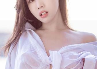 Yebin(전예빈)的最新图集爆料，这性感天使的真实身份果然不起眼。
