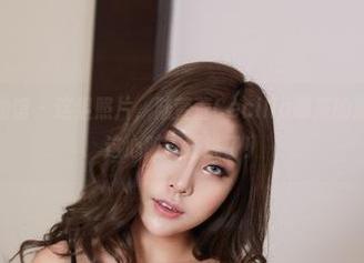 YouWu尤物馆 – 这组照片，陆萱萱Cecilia哪来的清纯之气，我这心脏也狂跳了！