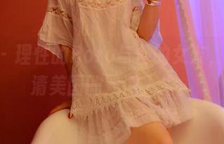 pans – 理性的Roro与他的女友，小小高清美图的戏谑人生。