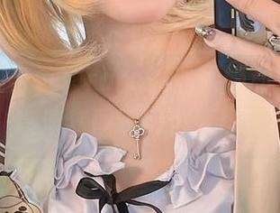倒吸一口凉气，roroki骷髅姬和她的酒吞和服，高清套图玩得也太极致了吧？