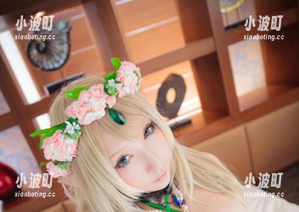 私拍里的故事，サク(saku)和Fantia2023年写真集的奇遇