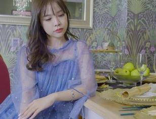 丽柜 – 不可思议的小智贤：私拍中照片与美足的奇妙邂逅