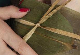 丽柜 – 心心的花蕊图包：为了私人花园而来