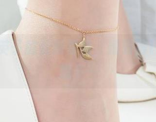 丽柜 – 英子的最新写真，透明得让人有点想多…