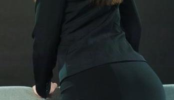 丽柜 – 对不起，你的眼睛不够闪亮，来下韩雪的美足图集，画面太美带上墨镜！