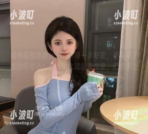 倦倦喵的吉他妹妹，弹得一手好歌，更勾起了我的好奇心！没有对比就没有伤害，原图奉上！