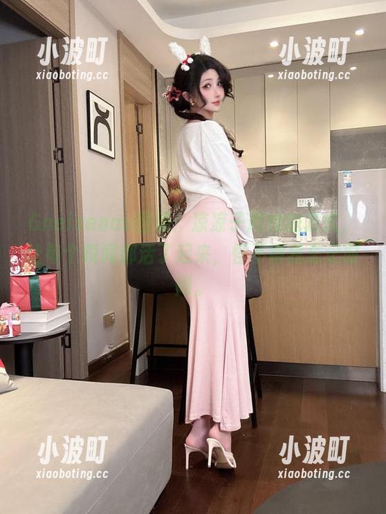 凉凉子 Gneisenau图册:凉凉子用她的方式,让每个瞬间都活了起来,怪不得我忘记时间。