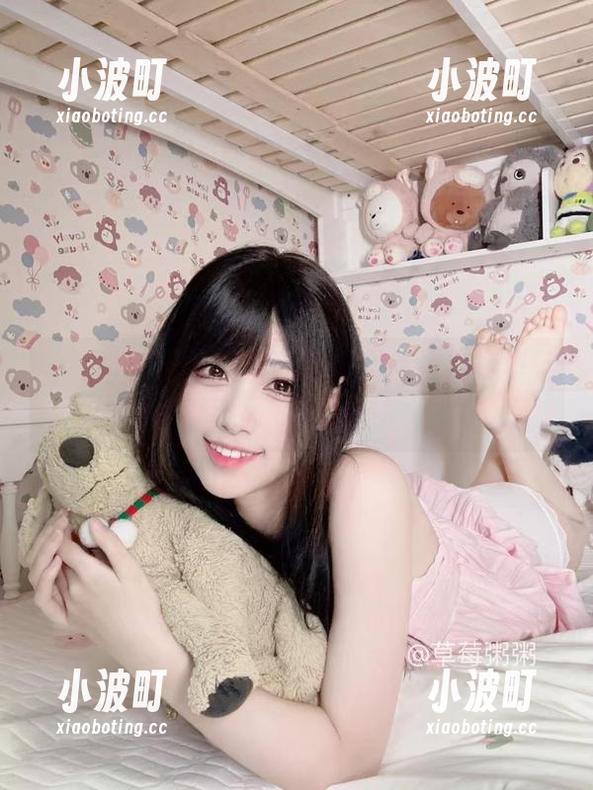 微密圈 - 十万口草莓粥粥的美图，裤里丝间的色彩交响曲