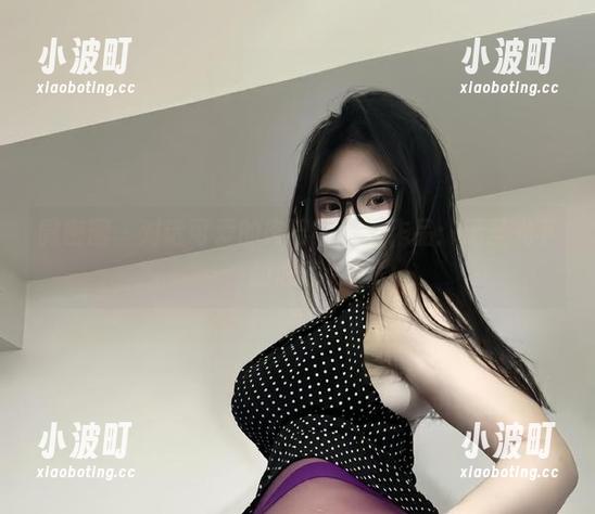 可爱的肉巴 微密圈 - 对话可爱的肉巴的透明作品:无圣光下的心底话