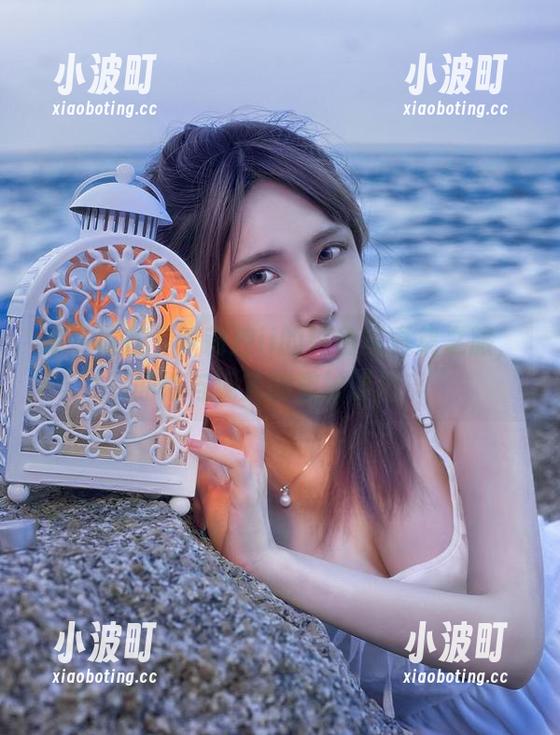 在下萝莉控ii 来一场在下萝莉控ii的粉色写真集之旅,期待与现实的微妙碰撞!
