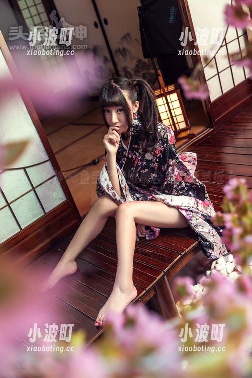 头条女神-鱼宝宝 头条女神 - 鱼宝宝的眼镜合集,跃然纸上像是奇幻旅行