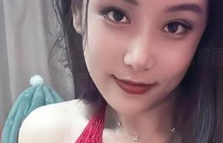 微密圈 – 不出门怎么了！奶雯的最新居家图集就是留在家里的最好理由！