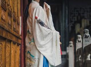 如月灰的浴室在线美图，换个角度才是真正的审美。
