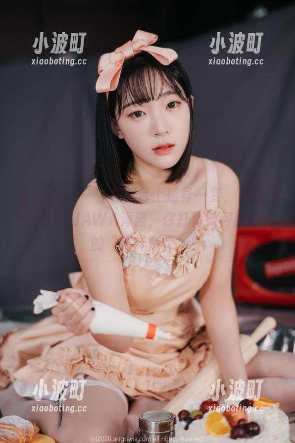 姜仁卿(강인경)在舞台上摇身一变，最新美图里的DJAWA海盗，你打算如何解读他的“海洋情怀”？