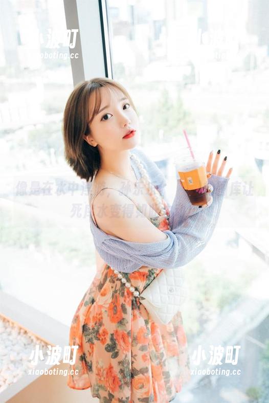 像是在水中浮游，孙乐乐(손예은)的图库让死库水变得如此生动！