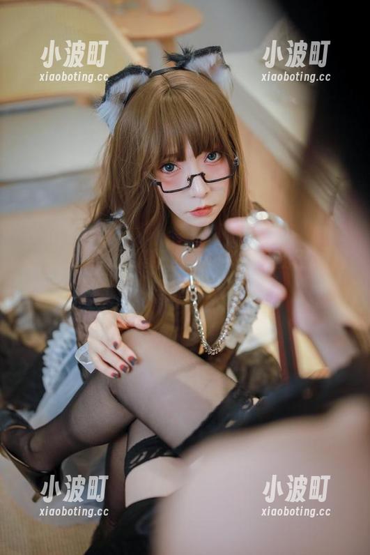 小泉学姐吖 小泉学姐吖图集精选,油亮得让我不自觉停留良久
