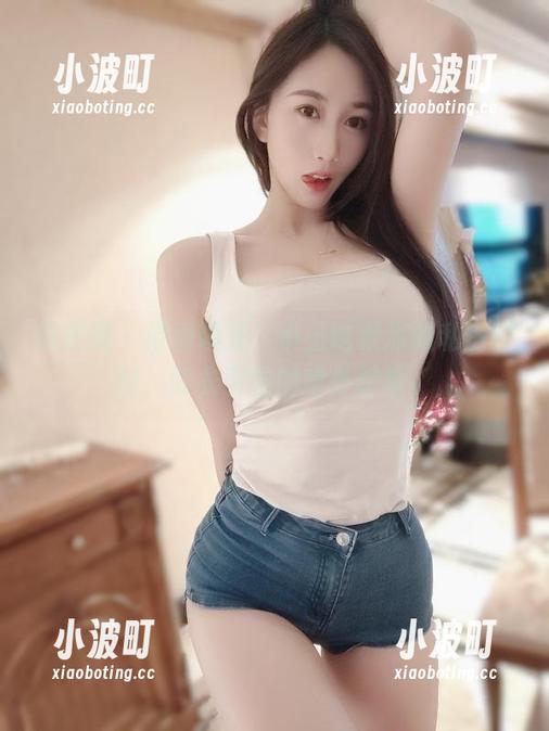 小玉吃果冻 微密圈 - 原图曝光,小玉吃果冻的私房时刻,胶衣引发的意外想象。