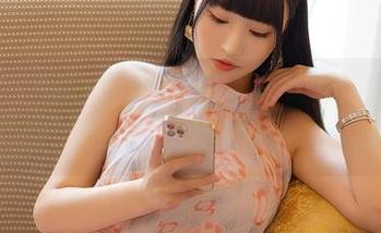 尤蜜荟 – 虽然天花板just还行，但娜娜TINA的浴室写真和原图才是真正的亮点！