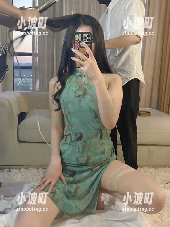 就是阿朱啊 微密圈 - 说起就是阿朱啊的私房图包,油亮得我都有些反常了。