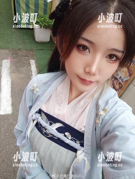 巴鲁巴鲁BaRu 美图里的巴鲁巴鲁BaRu漫游:和服让她变成了日式仙女!