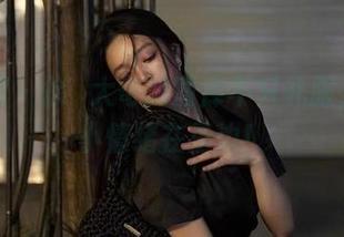 微密圈 – 徐珺大哥的图库不只礼服，还有小情绪在里边！