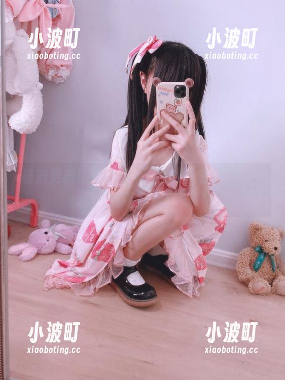 摇摇乐yoyo 最新更新!摇摇乐yoyo的美脚,没点勇气不敢看!