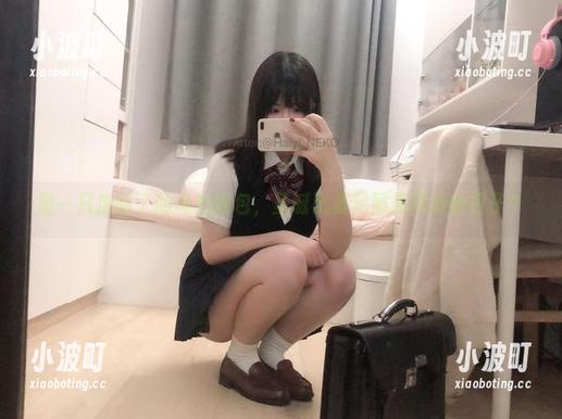是一只废喵了 是一只废喵了的私拍图包,圣诞比基尼照耀寒冷的日子?