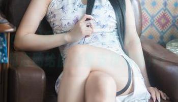 普美(bomi)@海边：美图分享，感谢晚霞和海鸥给的造型支援和陪伴！