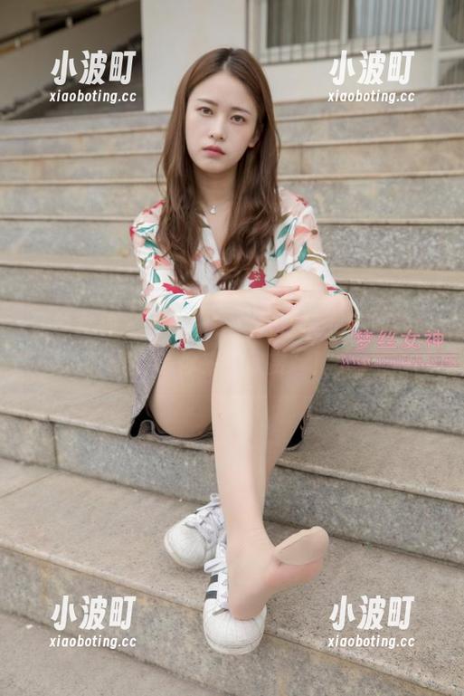 梦丝女神-魏婷婷 梦丝女神 - 别眨眼,魏婷婷美足在最新图库等你来“欣赏”!