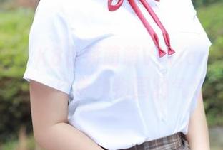 模范学院 – K8傲娇萌萌Vivian的豹纹新境界：自带动物园的气场！