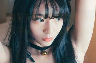 波萝社 – 最新美图里的柳侑绮Sevenbaby黑丝，有种说不出的妩媚，也许是我想太多？